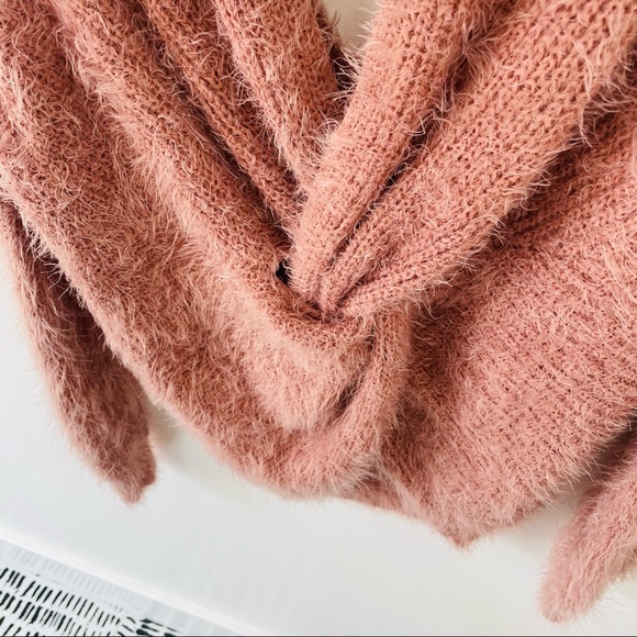 Retro style vneck sweater faux fur size L - Picture 4 of 7